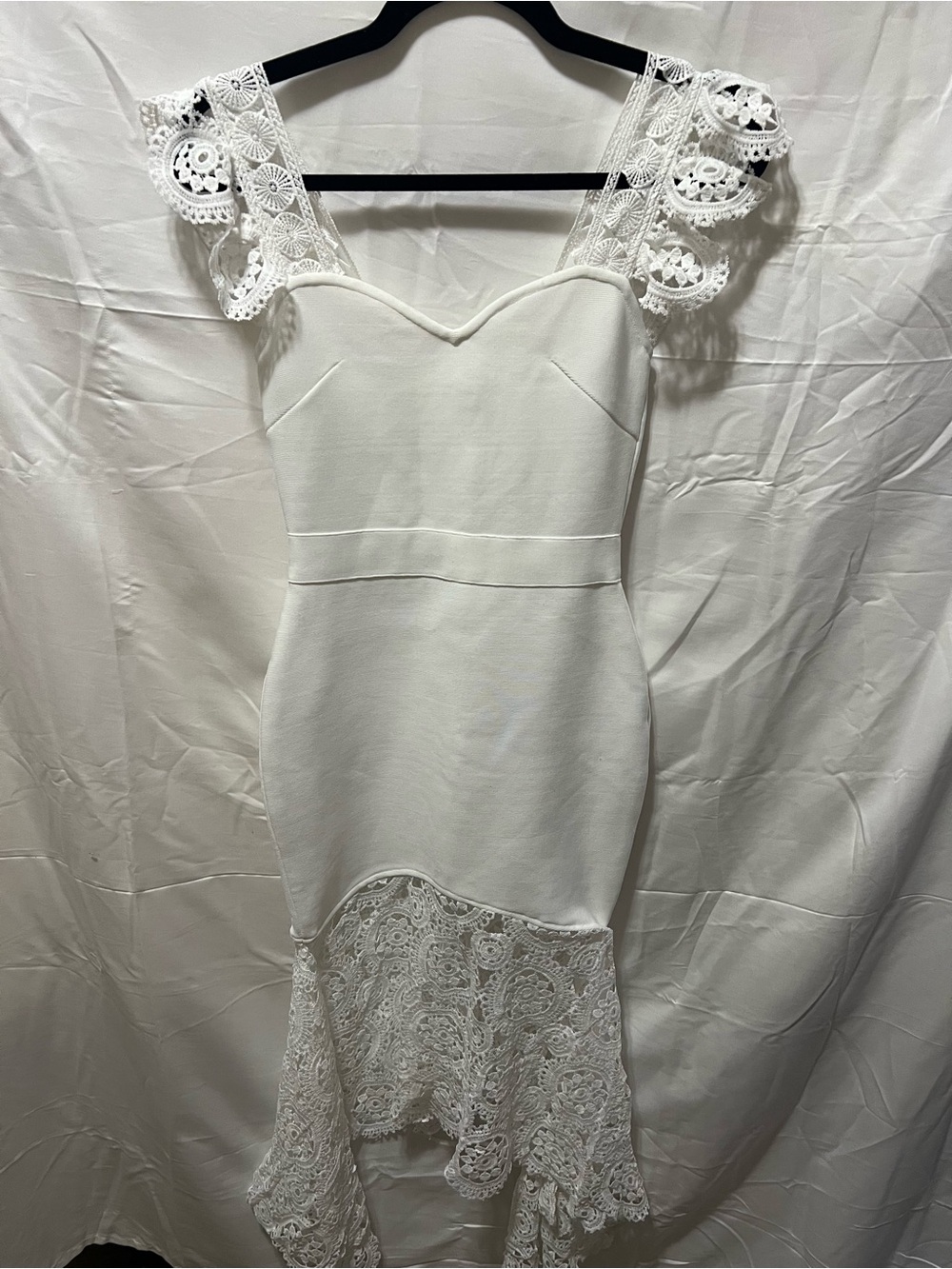 SHEIN White Lace-Trimmed Sweetheart Midi Dress